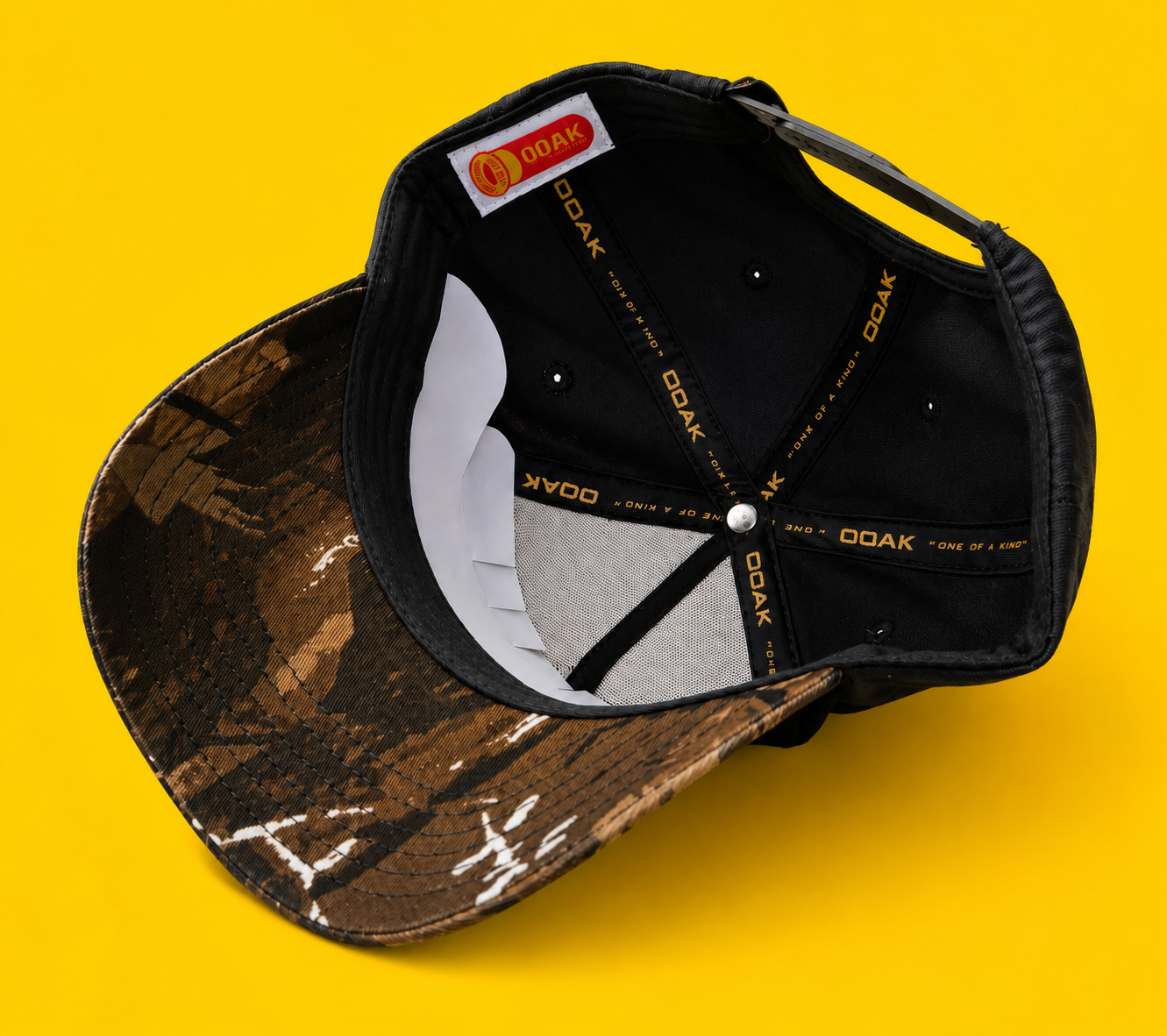 Duck hat black